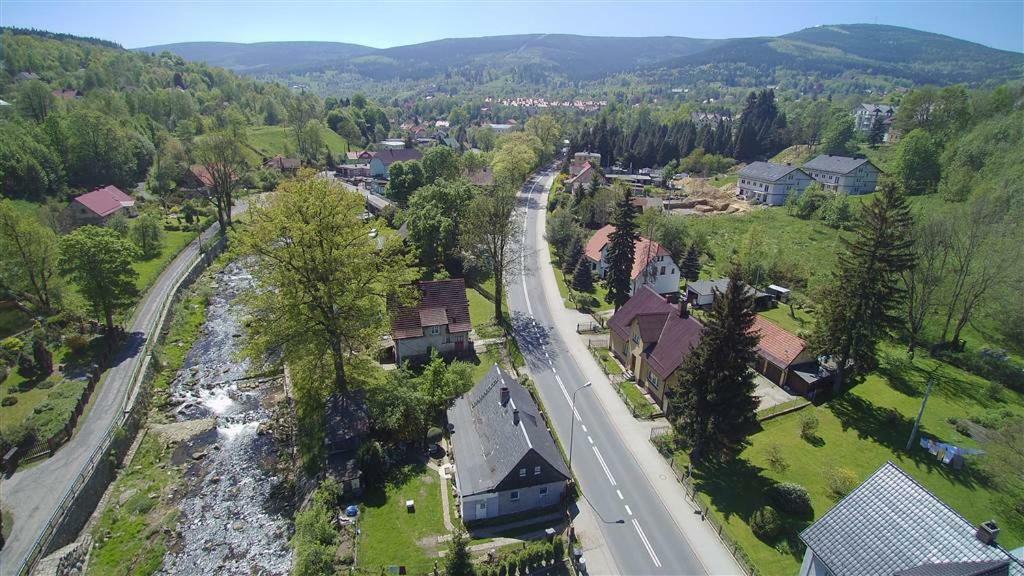 Apartamento Dom Nad Kwisa Świeradów-Zdrój Exterior foto