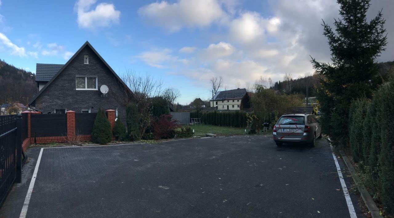 Apartamento Dom Nad Kwisa Świeradów-Zdrój Exterior foto